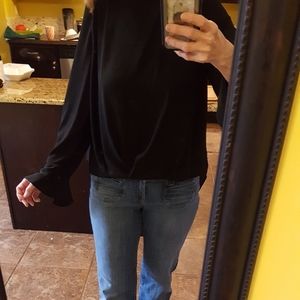 VinceCamutoBlackTwistFrontTop sz Large